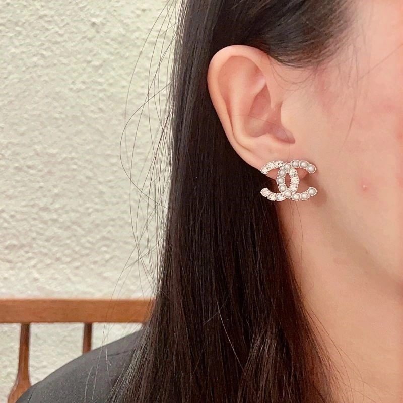 Tailored Chanel Earrings 222545