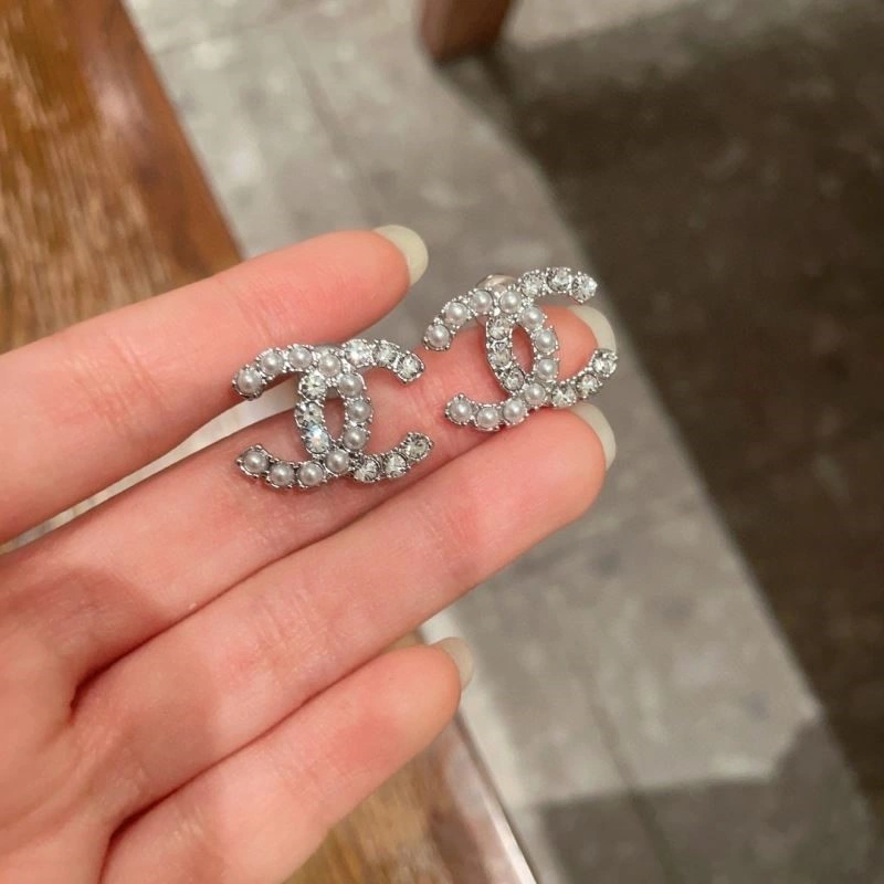 Tailored Chanel Earrings 222545