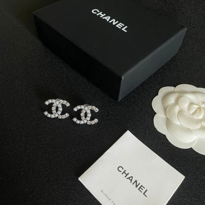 Tailored Chanel Earrings 222545