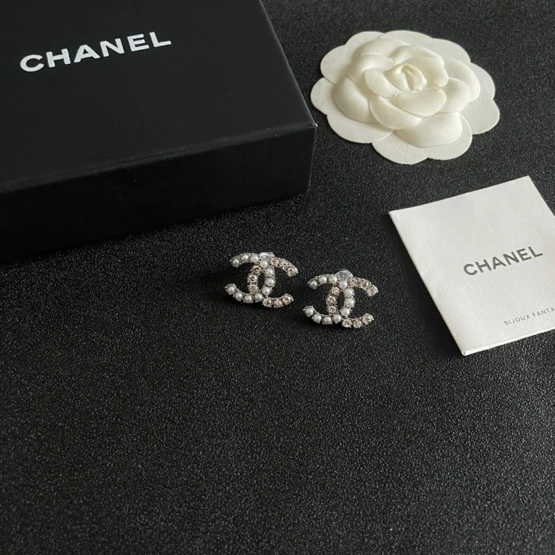 Tailored Chanel Earrings 222545