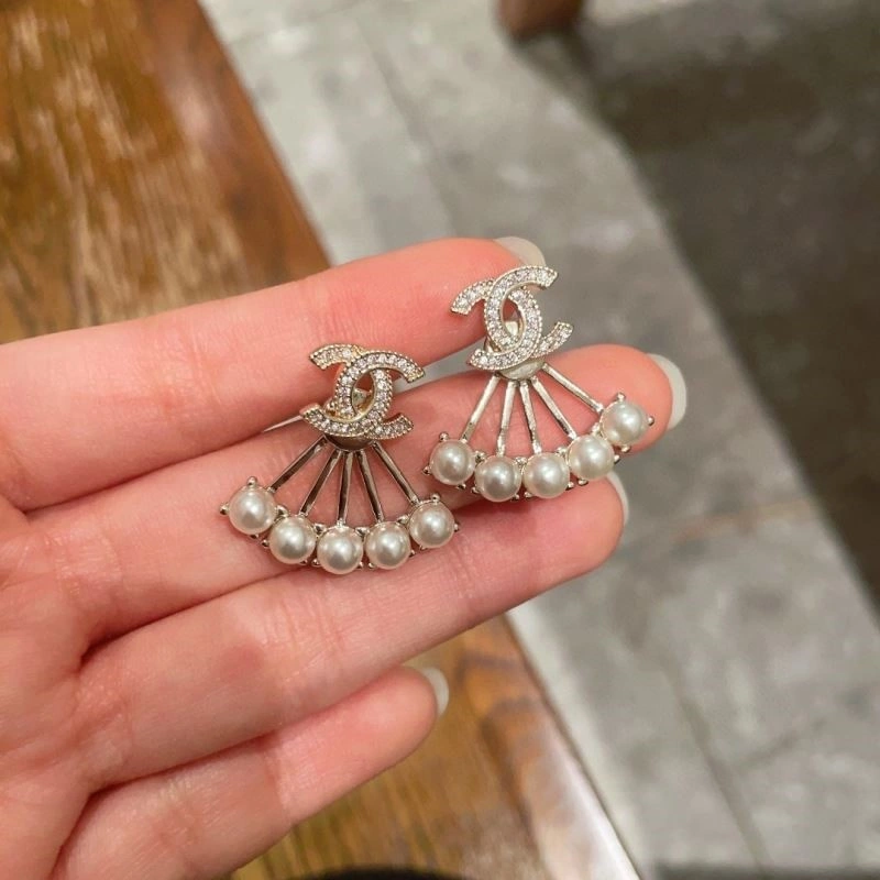 Chanel Earrings Breathable 222533