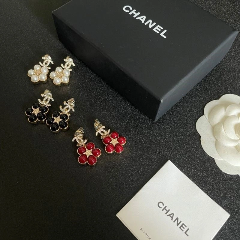 Chanel Earrings Comfortable 222532