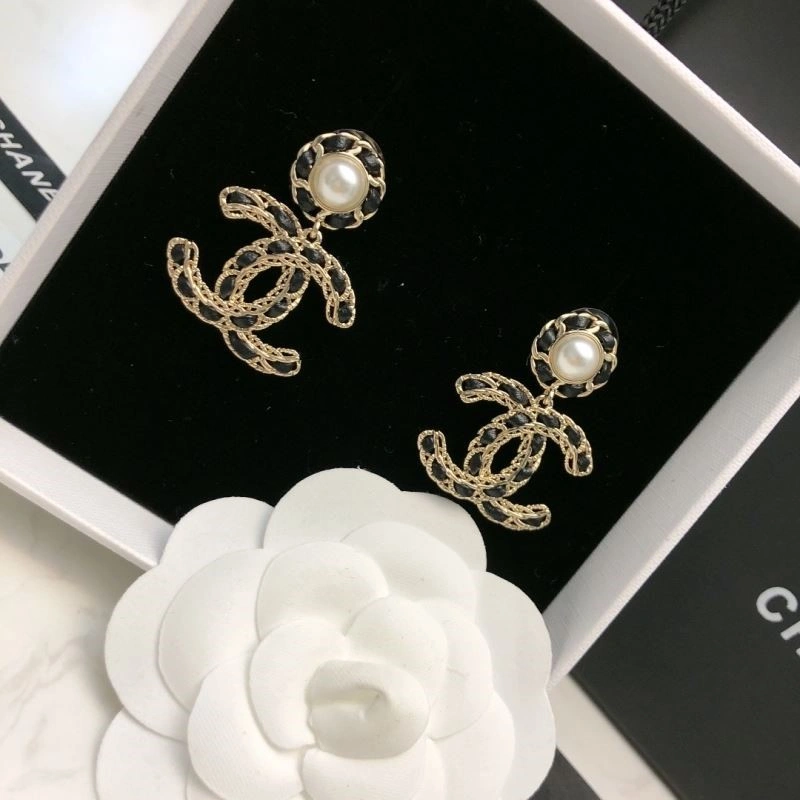 Youthful Chanel Earrings 222585