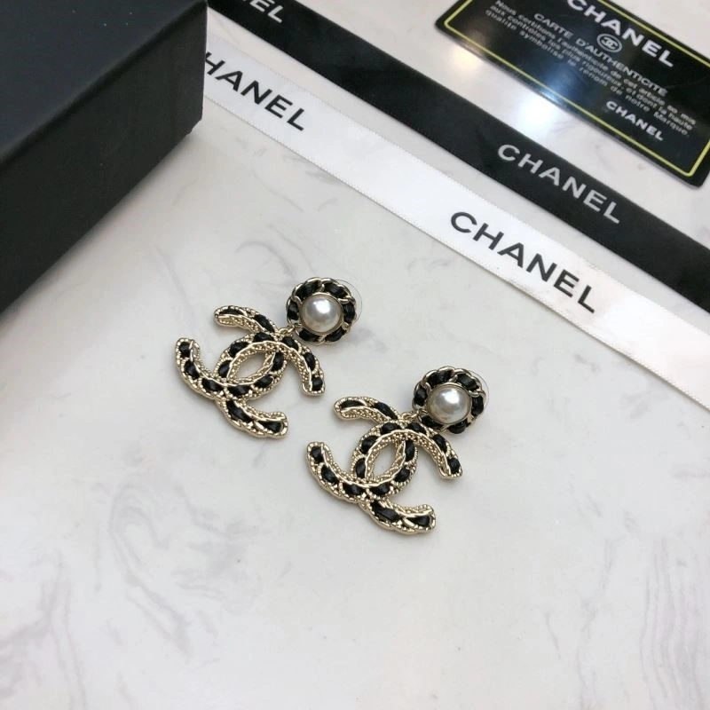 Youthful Chanel Earrings 222585