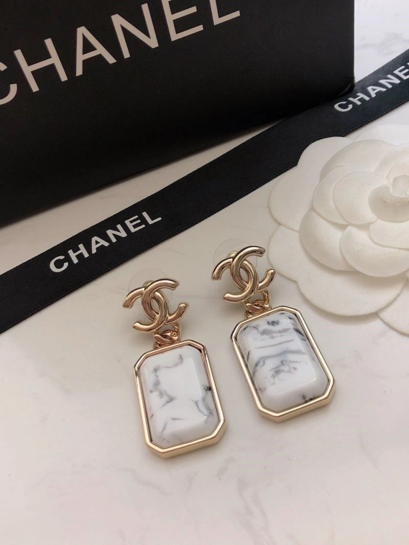 Casual Chanel Earrings 222537