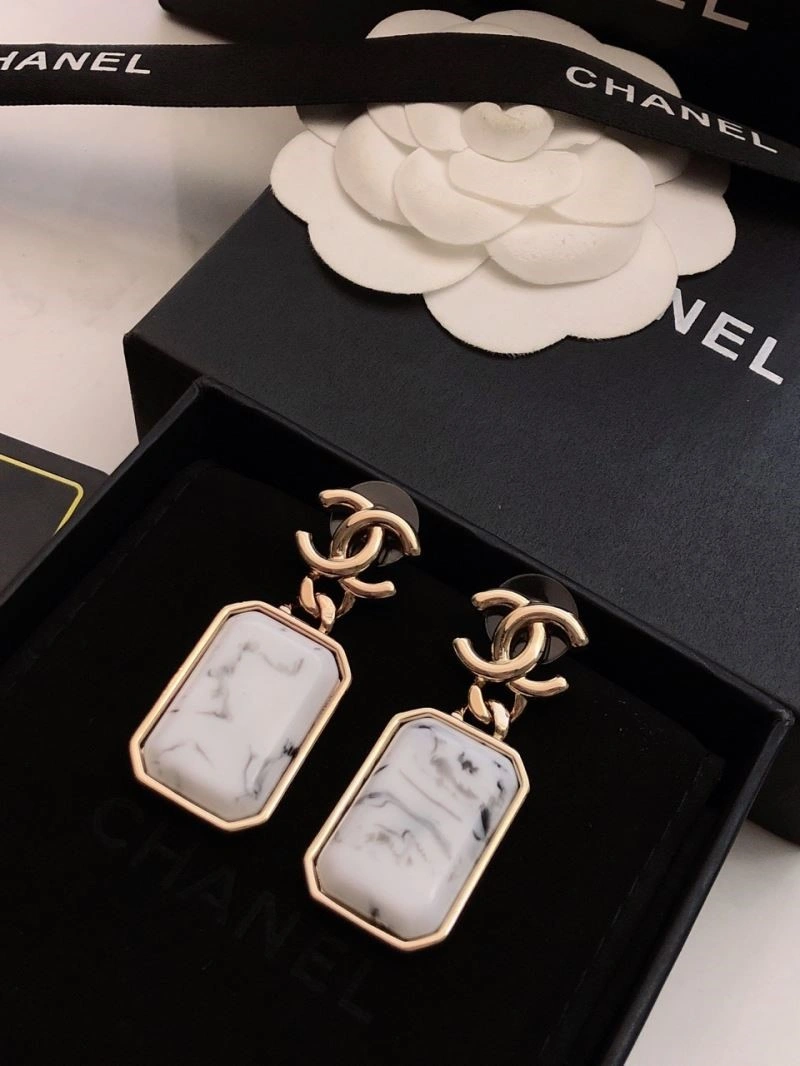 Casual Chanel Earrings 222537