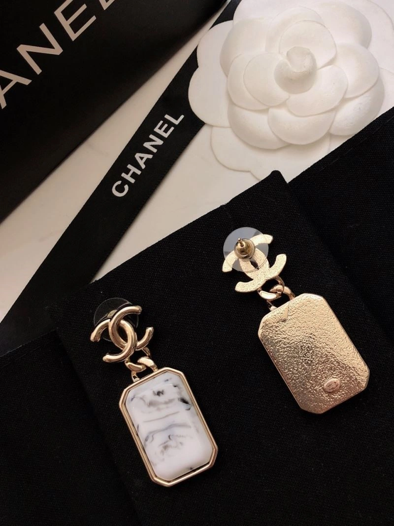 Casual Chanel Earrings 222537