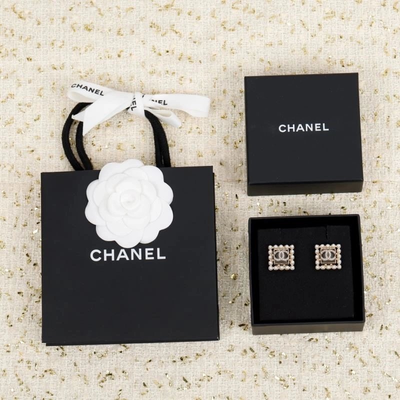 Chanel Earrings SmartChoice 222513