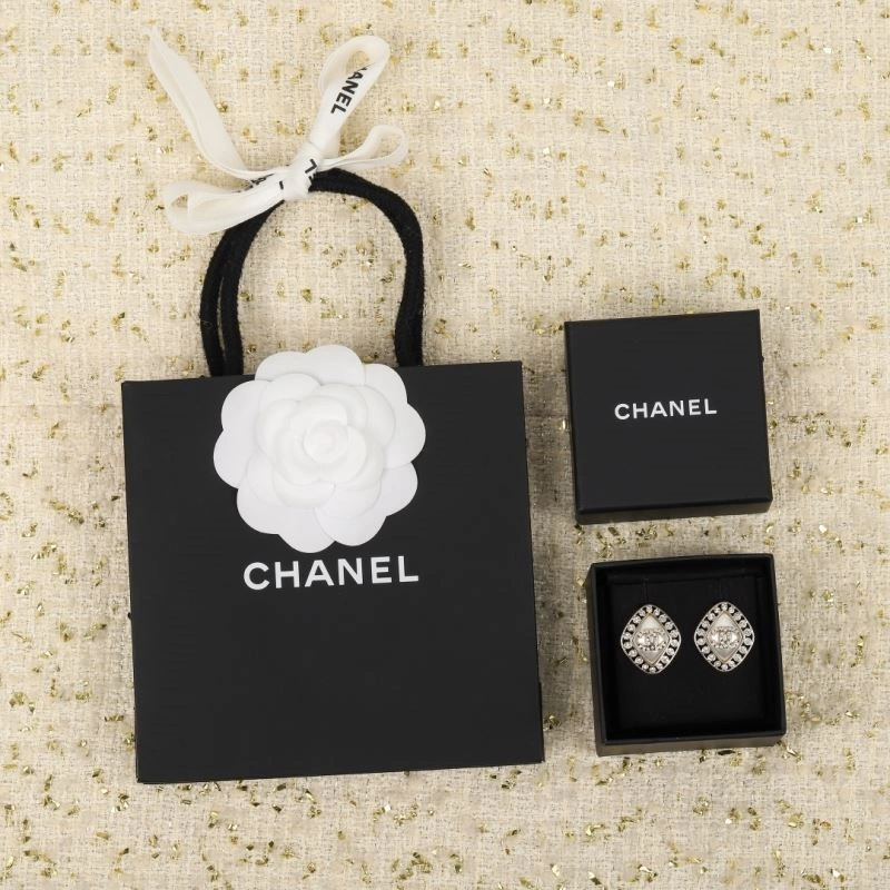TravelReady Chanel Earrings 222524