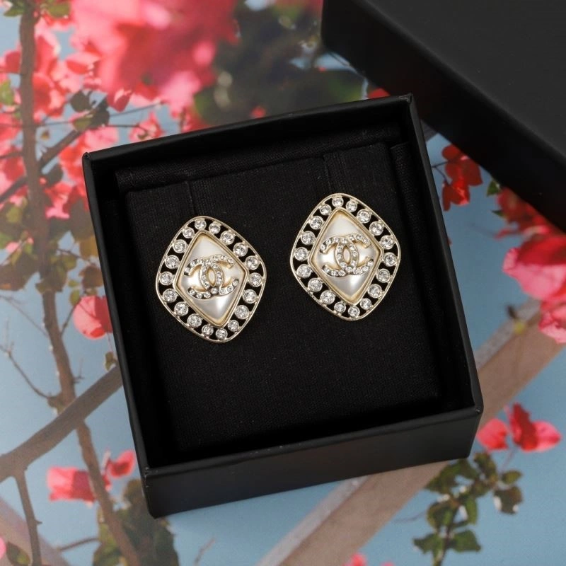 TravelReady Chanel Earrings 222524
