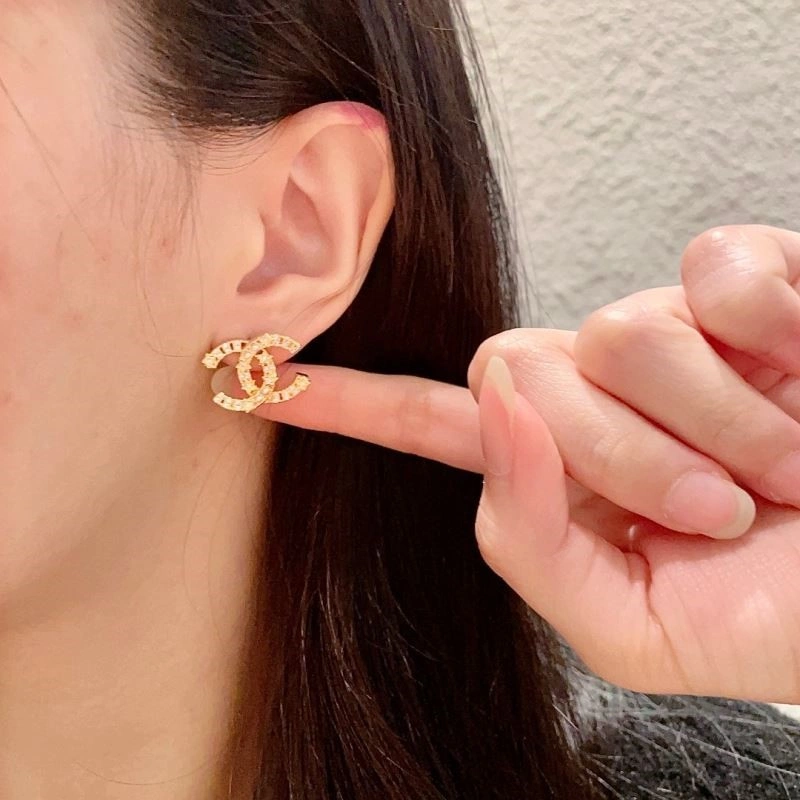 Chanel Earrings Durable 222514