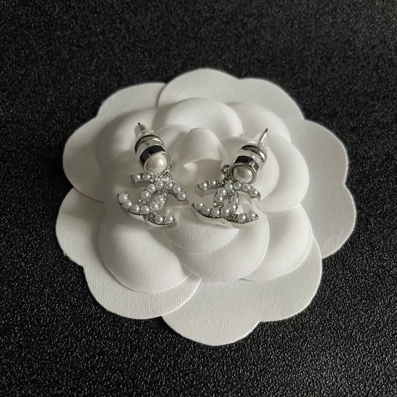Chanel Earrings Vibrant 222494