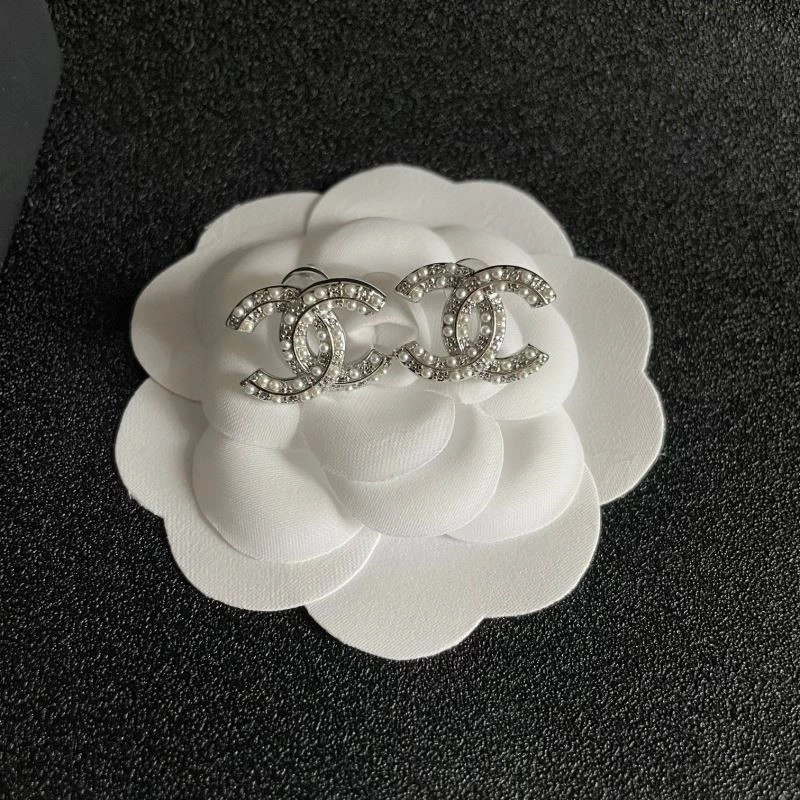 Practical Chanel Earrings 222508