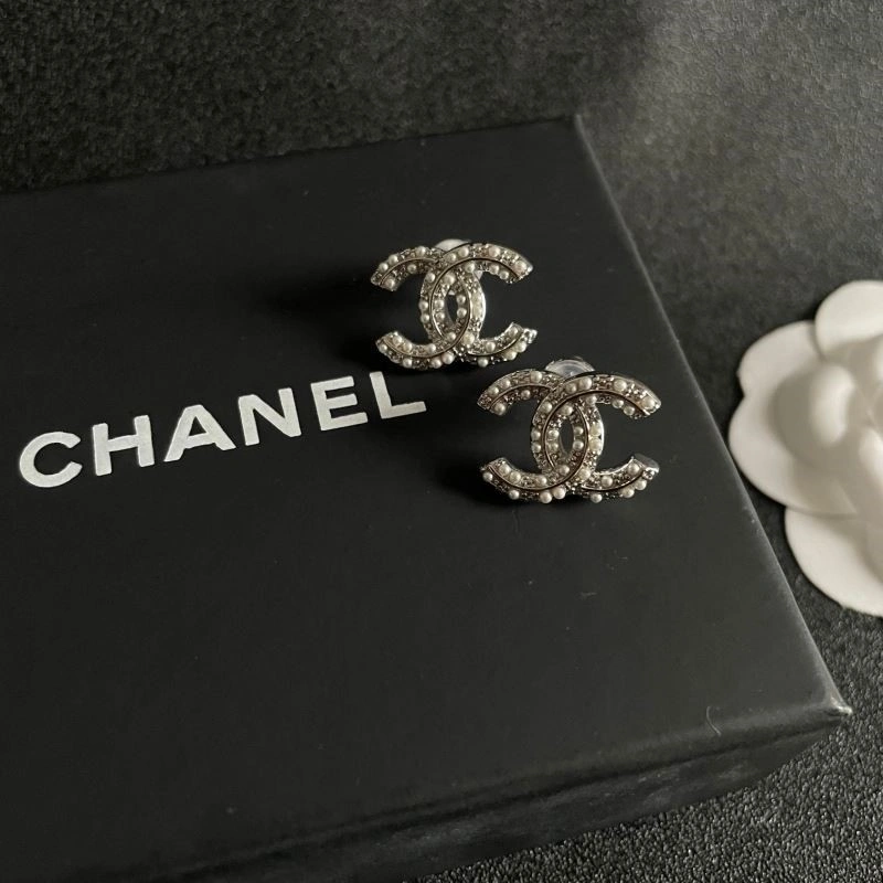 Practical Chanel Earrings 222508