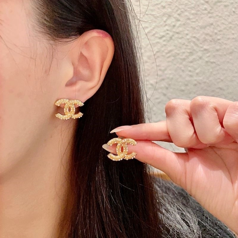Modern Chanel Earrings 222511