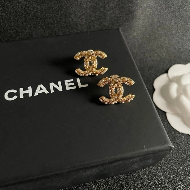 Modern Chanel Earrings 222511