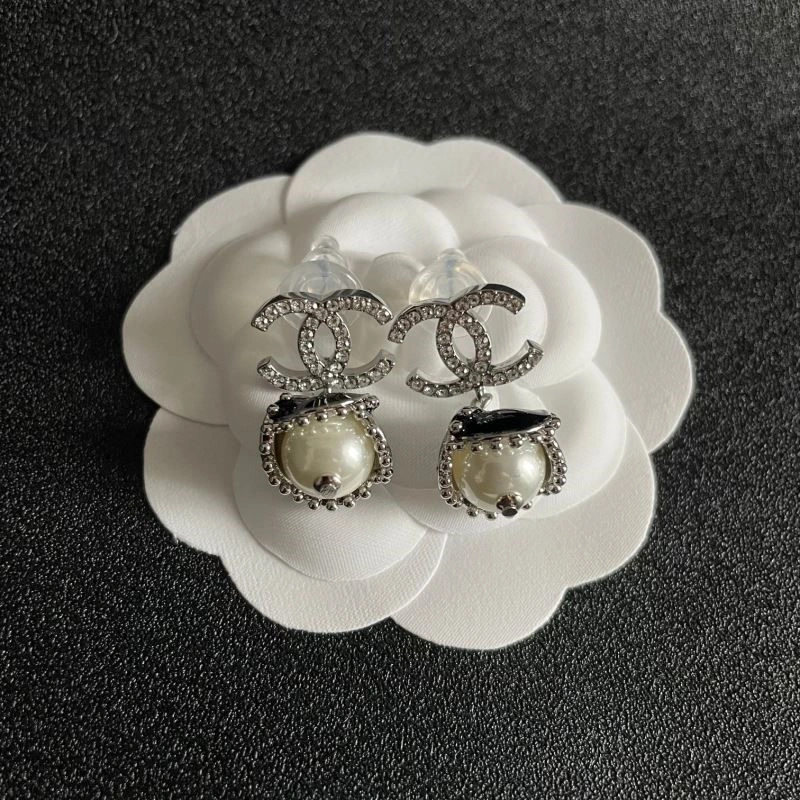 Chanel Earrings Resilient 222496