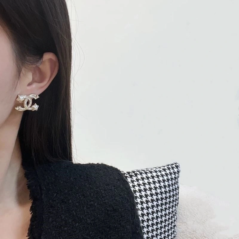 Versatile Chanel Earrings 222503