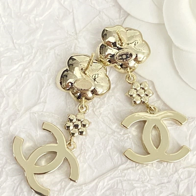 Cozy Chanel Earrings 222502