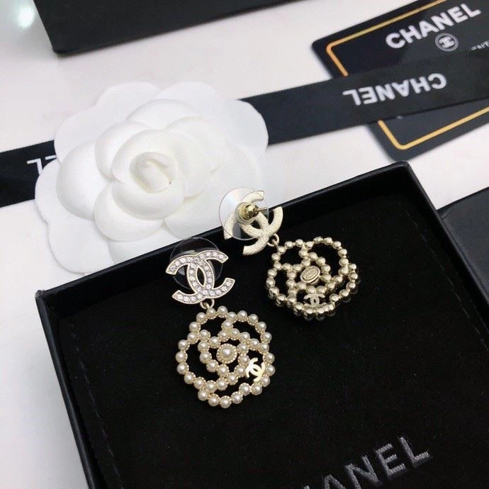 MoistureWicking Chanel Earrings 222489