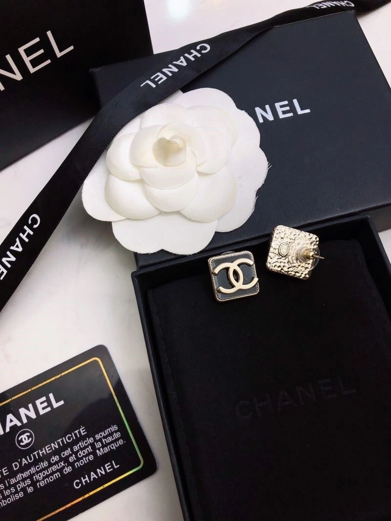 HighPerformance Chanel Earrings 222479
