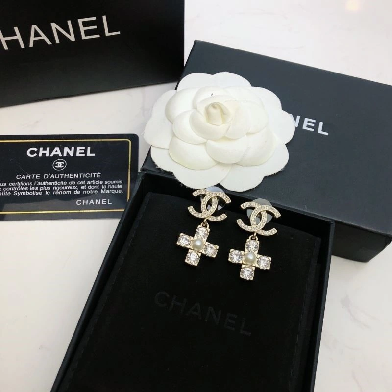 Chanel Earrings Neat 222481