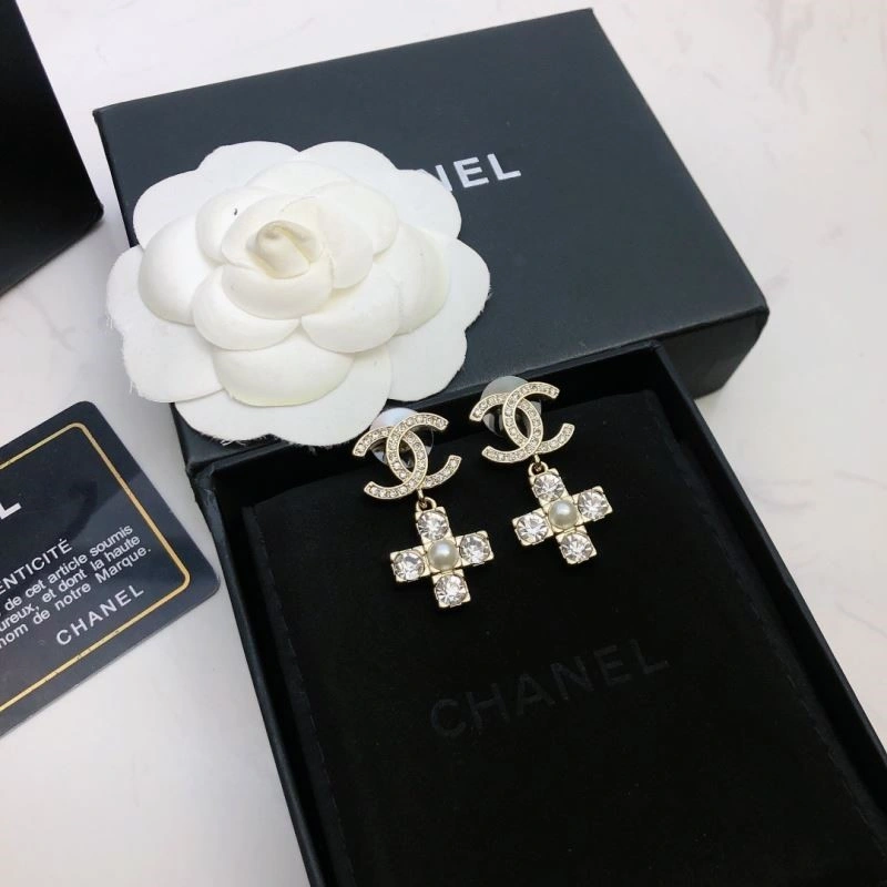 Chanel Earrings Neat 222481