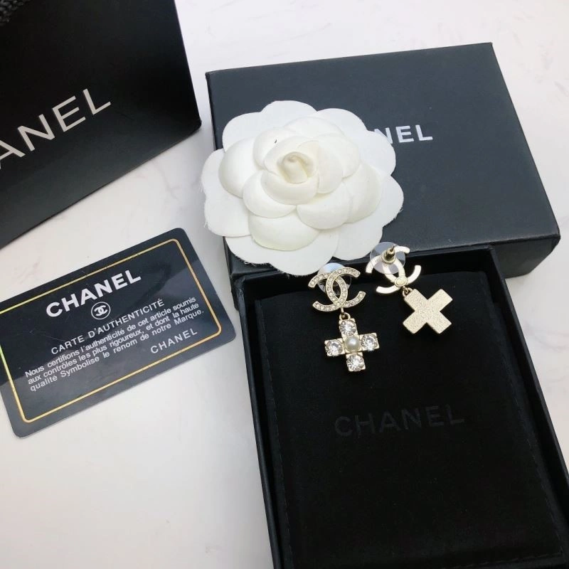 Chanel Earrings Neat 222481