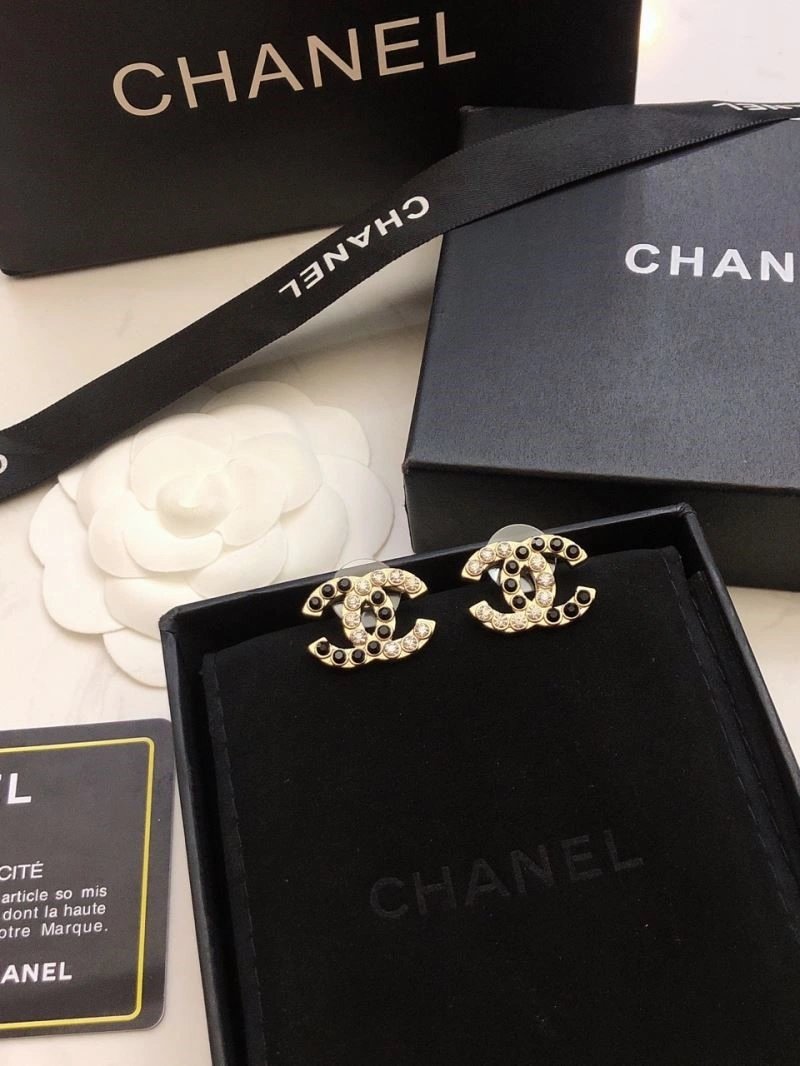 Chanel Earrings Neat 222492