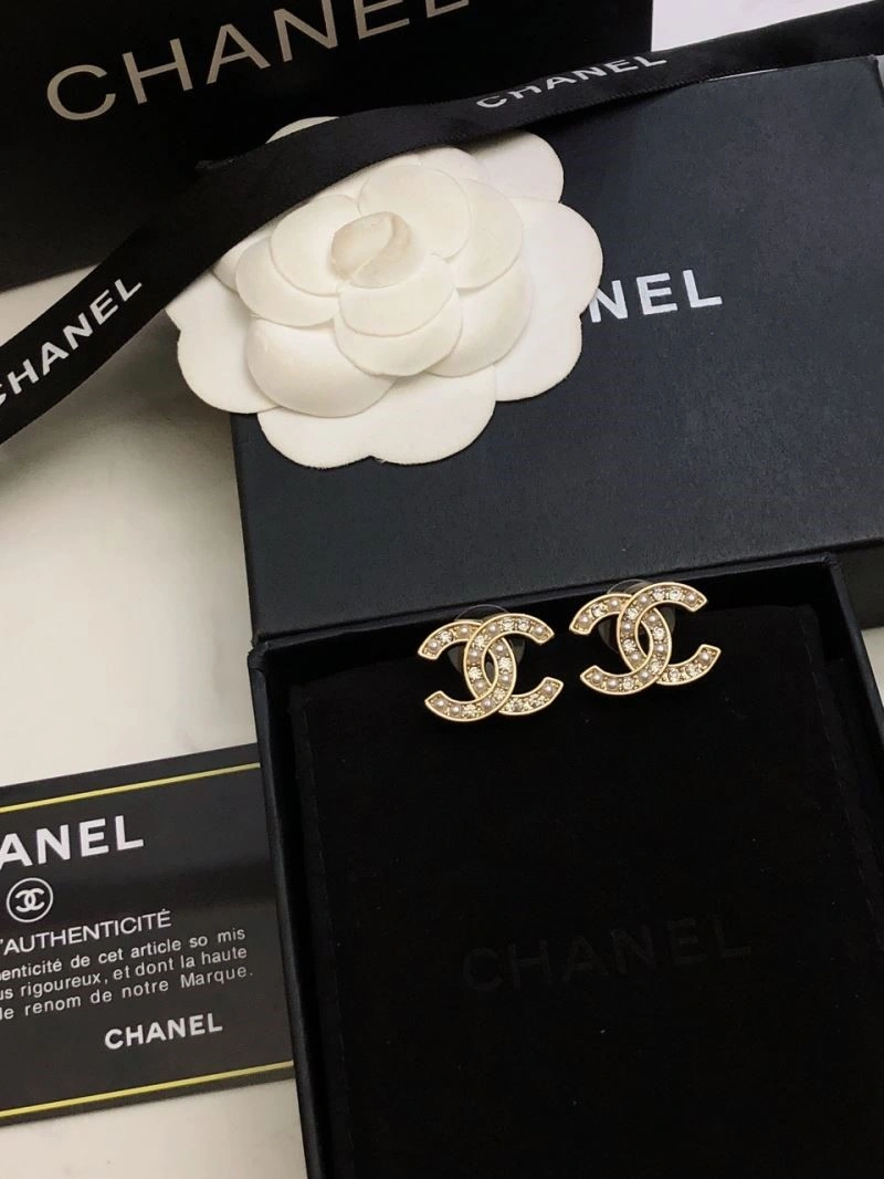 Vibrant Chanel Earrings 222487