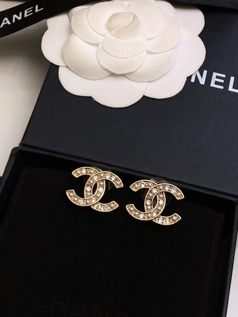 Vibrant Chanel Earrings 222487