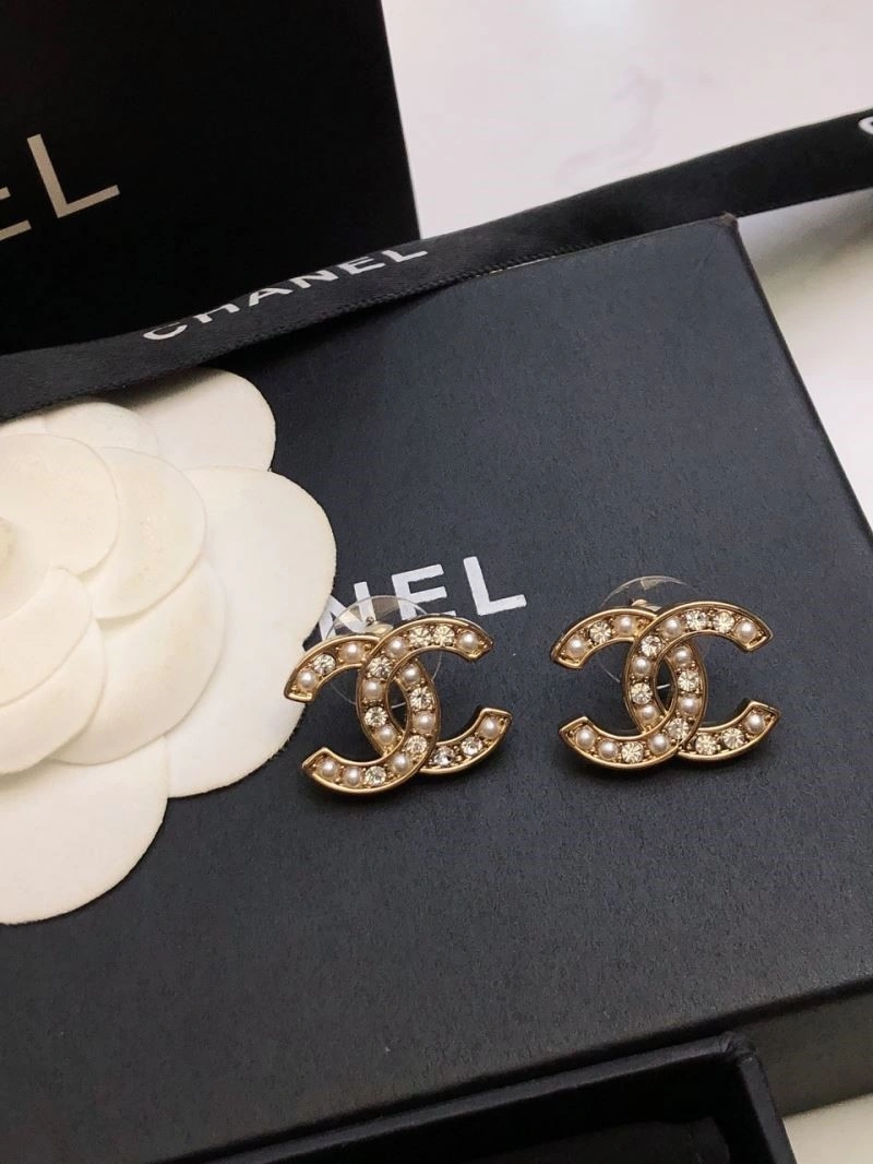 Vibrant Chanel Earrings 222487