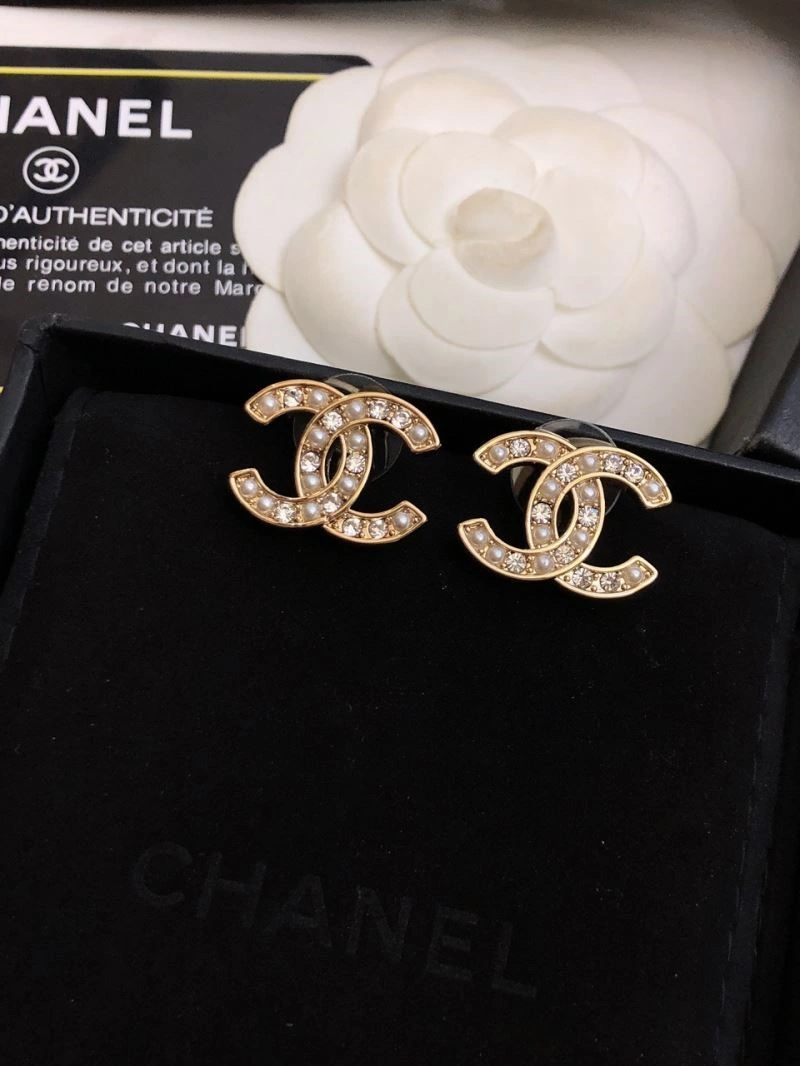 Vibrant Chanel Earrings 222487