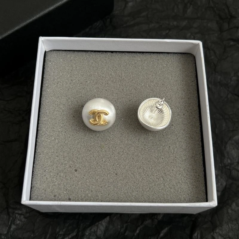 Chanel Earrings StreetReady 222485