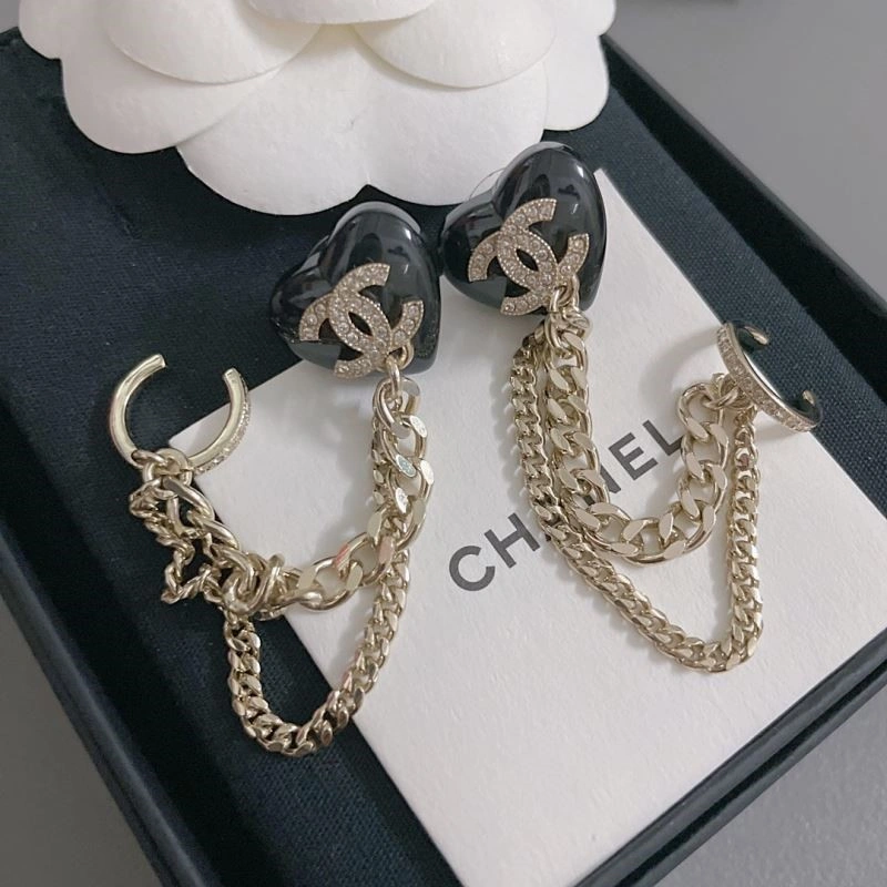 Chanel Earrings Refined 222471