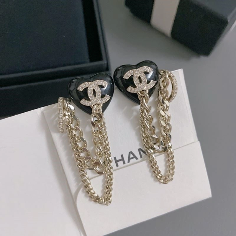 Chanel Earrings Refined 222471