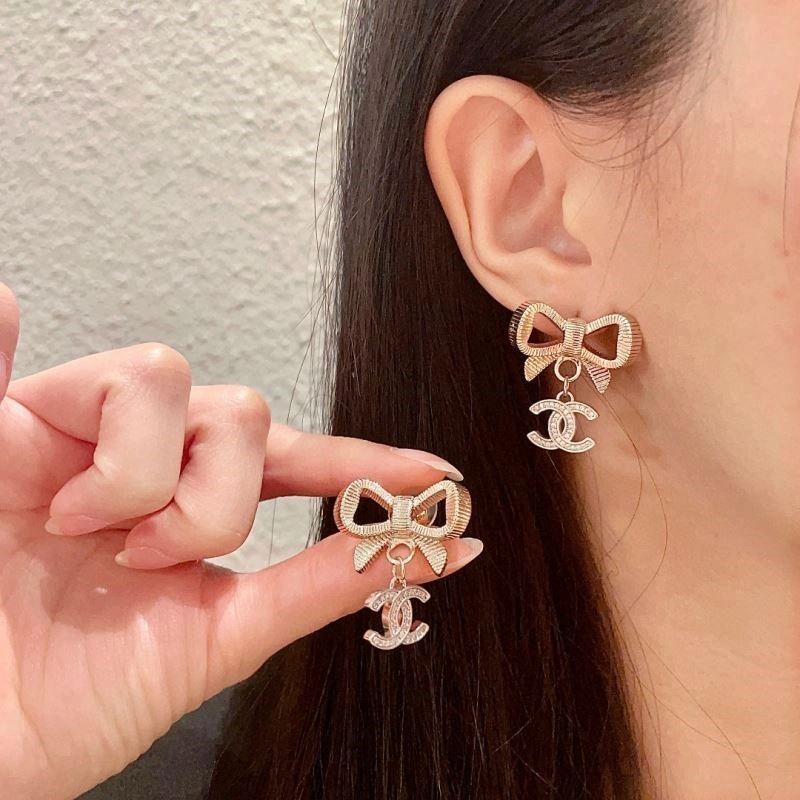 Resilient Chanel Earrings 222478