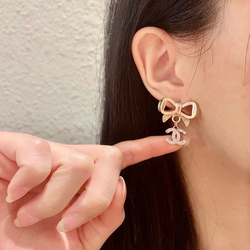 Resilient Chanel Earrings 222478