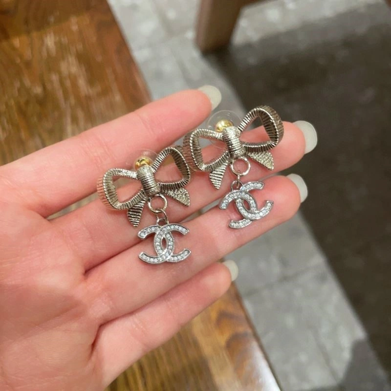 Resilient Chanel Earrings 222478