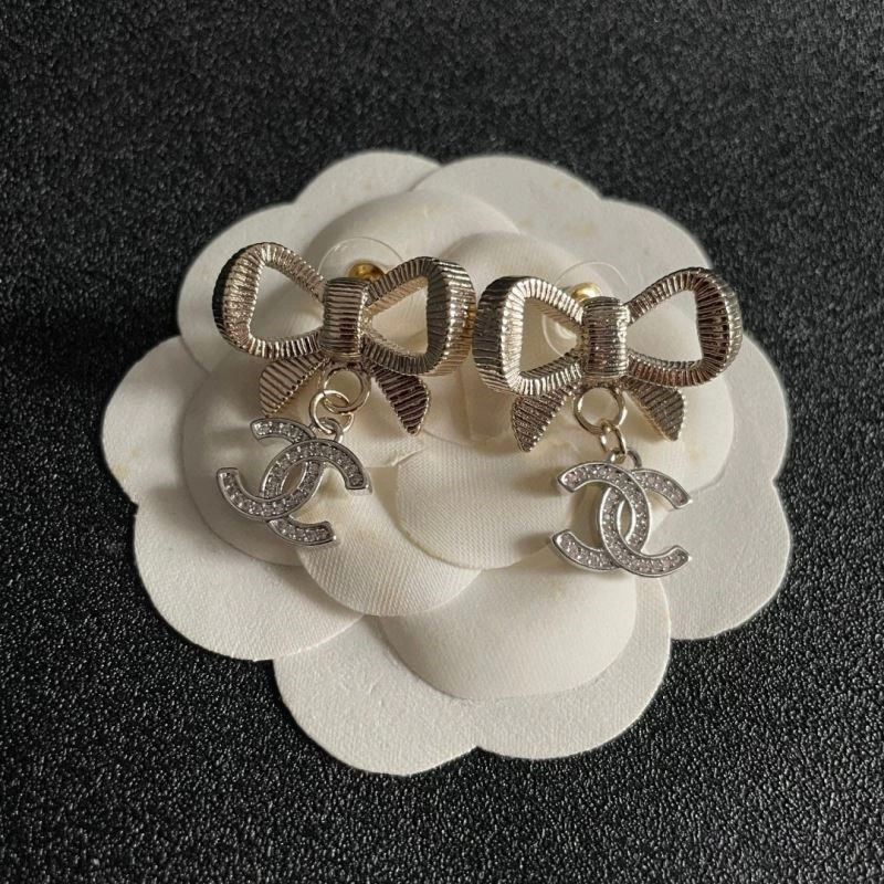 Resilient Chanel Earrings 222478