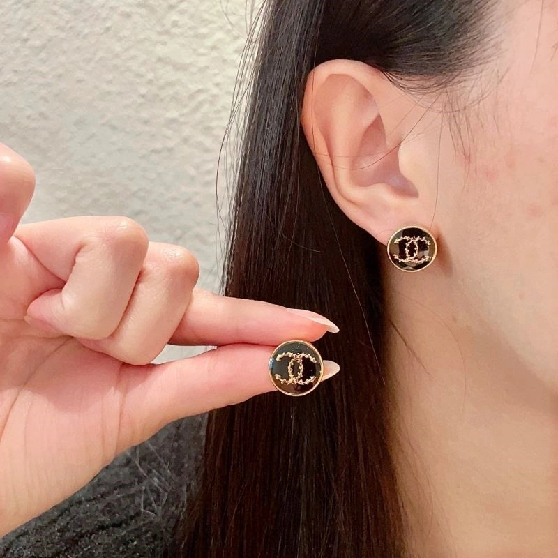 Chanel Earrings UrbanChic 222473
