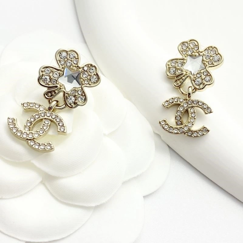 Comfortable Chanel Earrings 222464