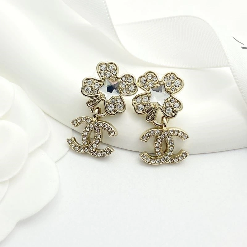 Comfortable Chanel Earrings 222464