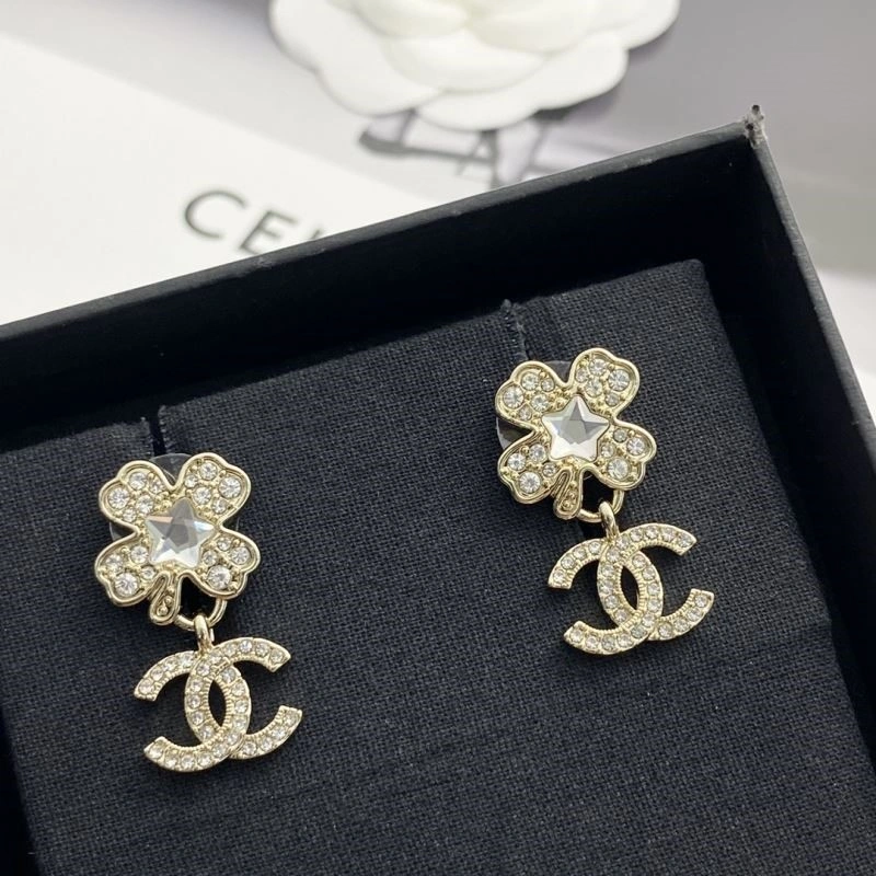 Comfortable Chanel Earrings 222464