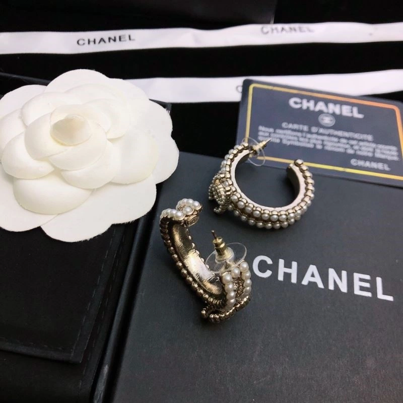 Chanel Earrings Sleek 222445