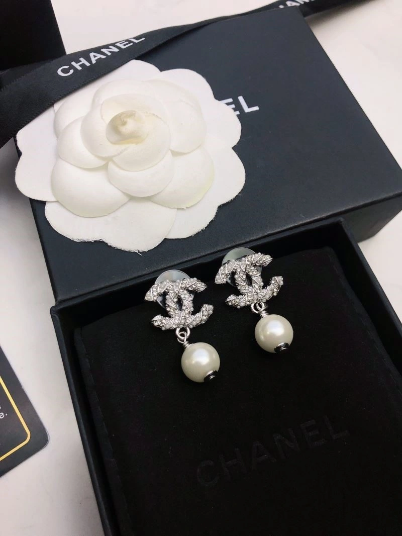 Breathable Chanel Earrings 222448