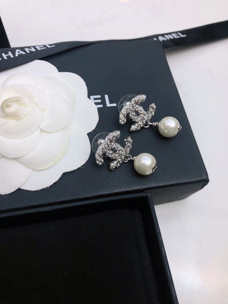 Breathable Chanel Earrings 222448
