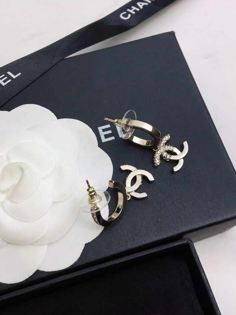 Chanel Earrings EyeCatching 222444