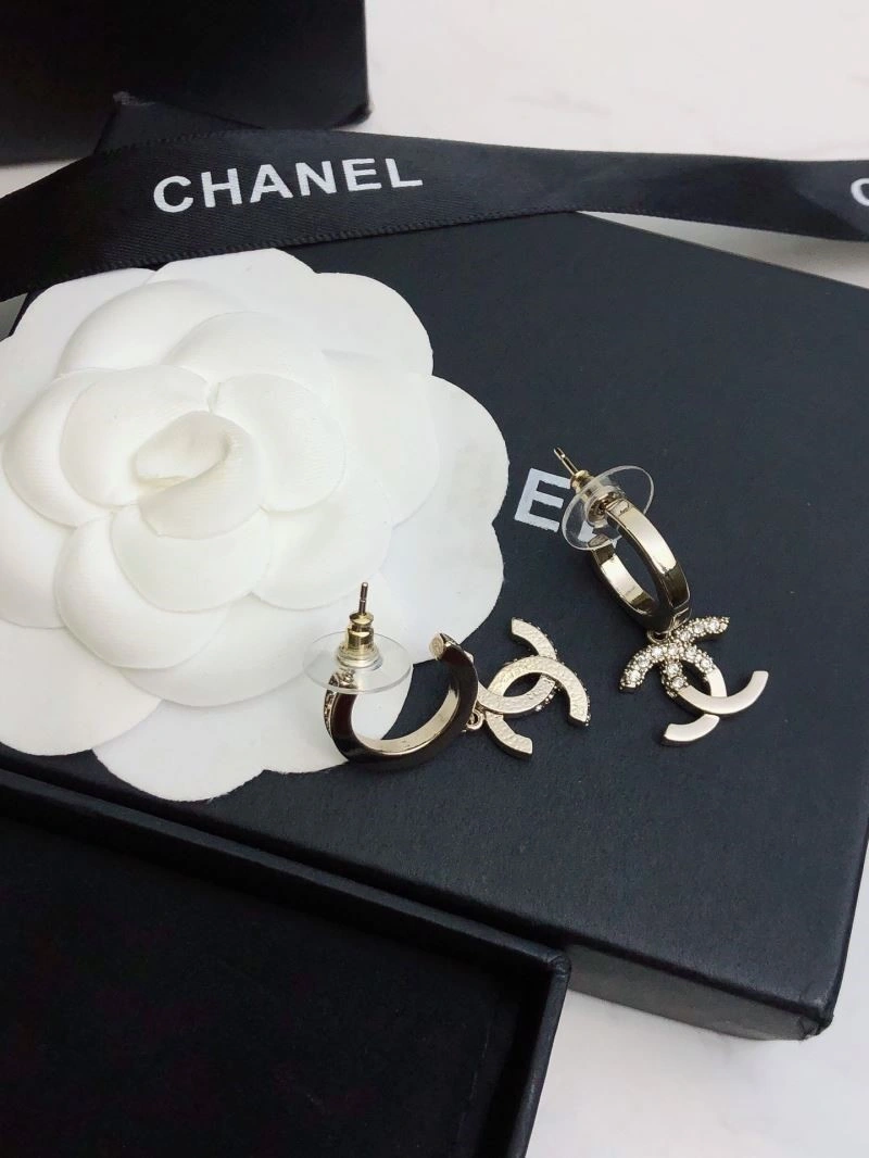 Chanel Earrings EyeCatching 222444