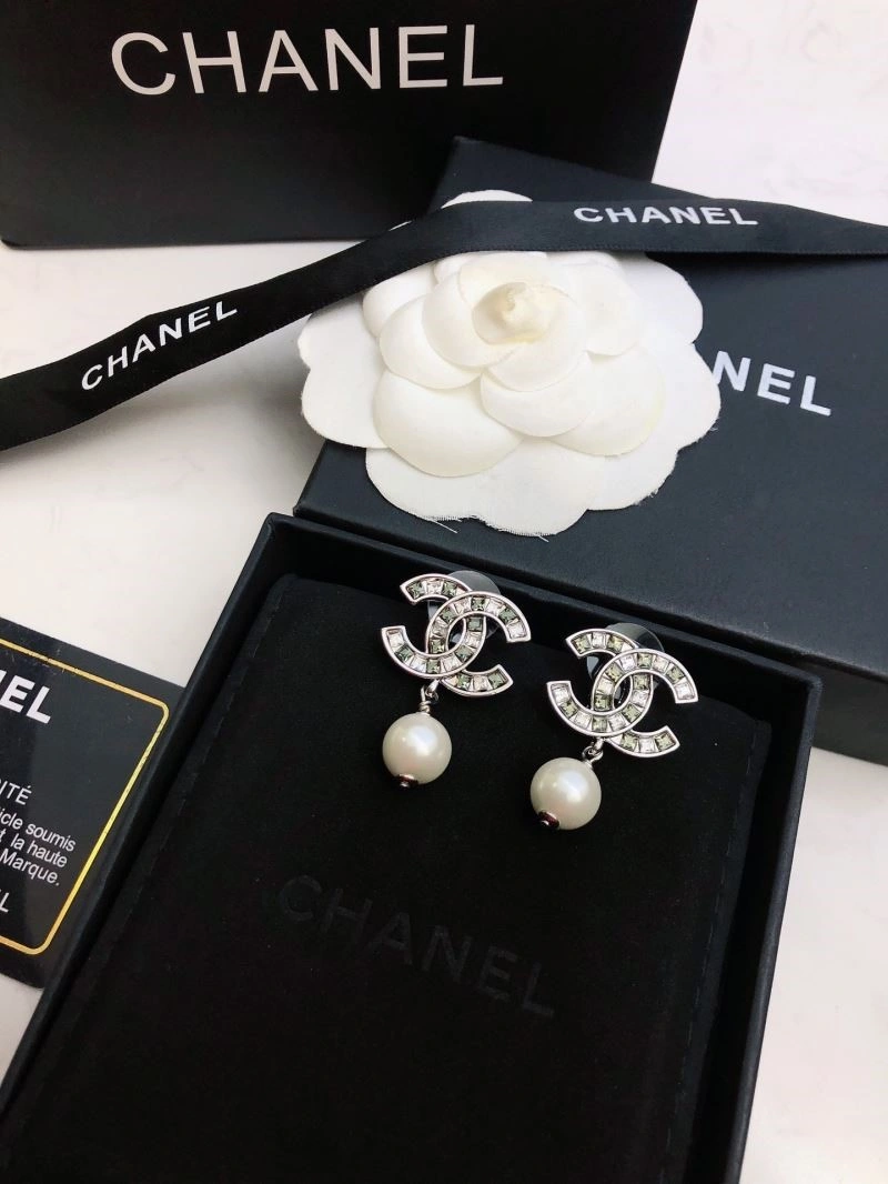 Chanel Earrings SmartChoice 222437
